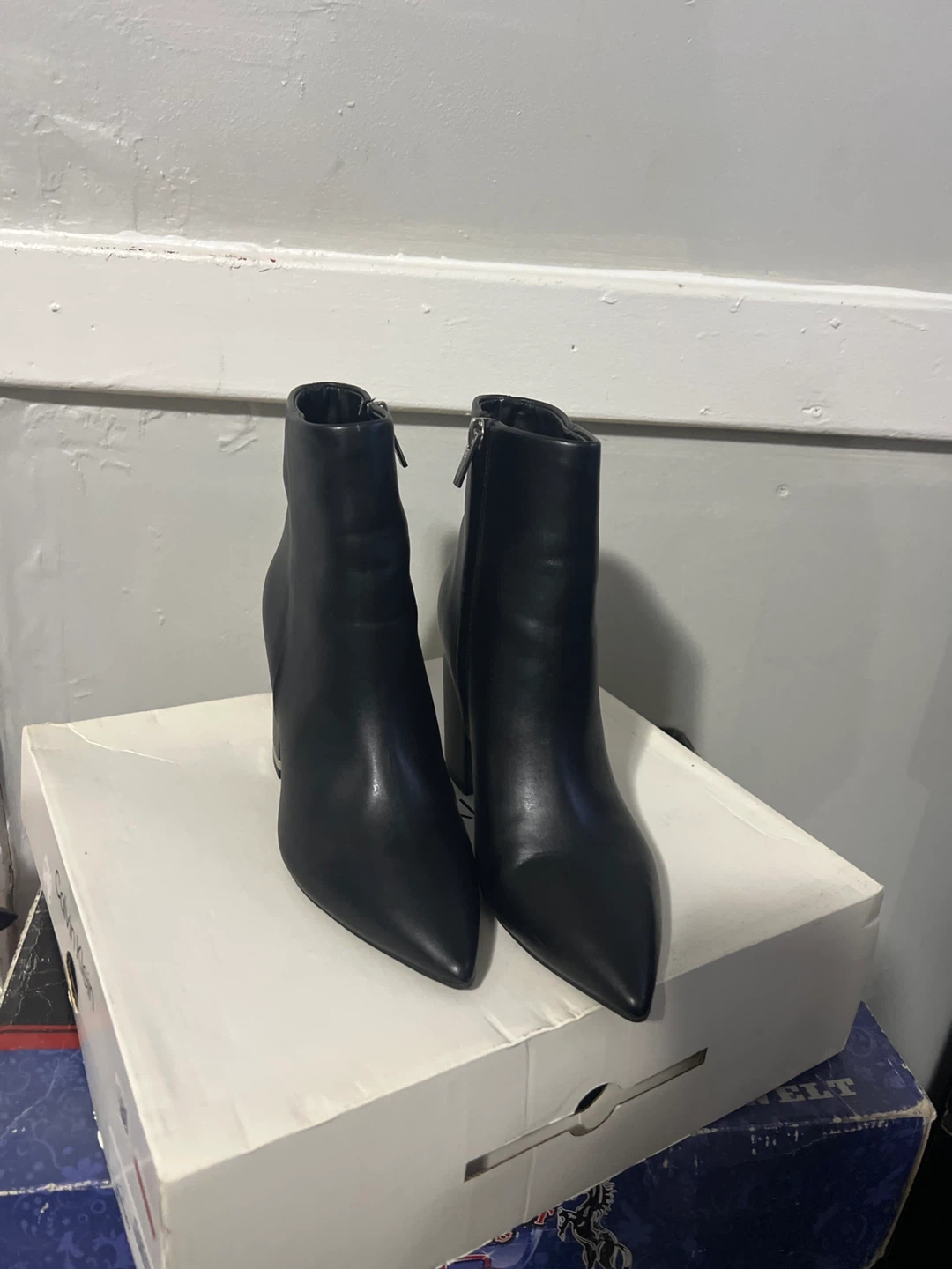 Calvin Klein boots - photo 2