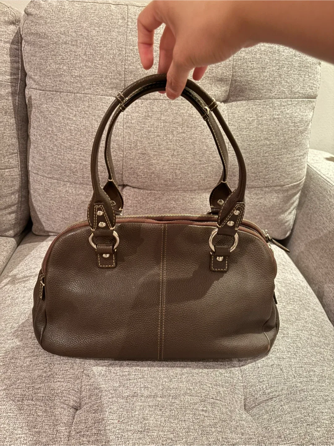 Dooney & Bourke Tote Bag image indicator(7)