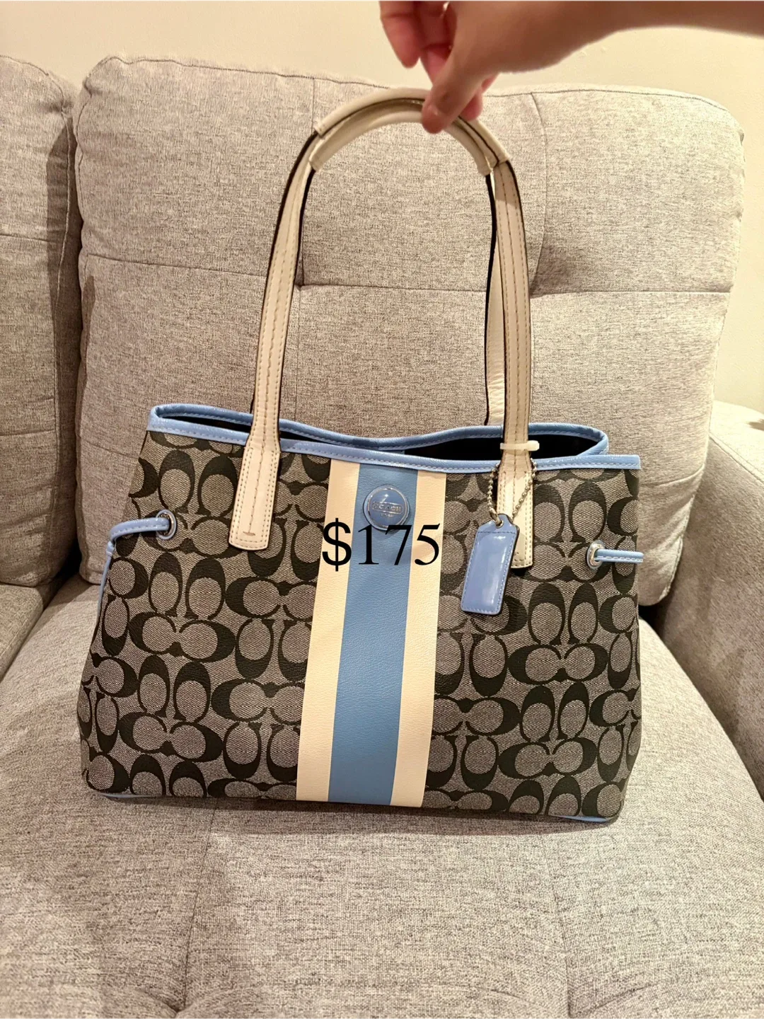 Kate Spade Black Leather Bucket Bag image indicator(6)