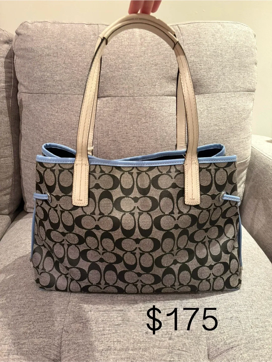 Kate Spade Black Leather Bucket Bag image indicator(7)