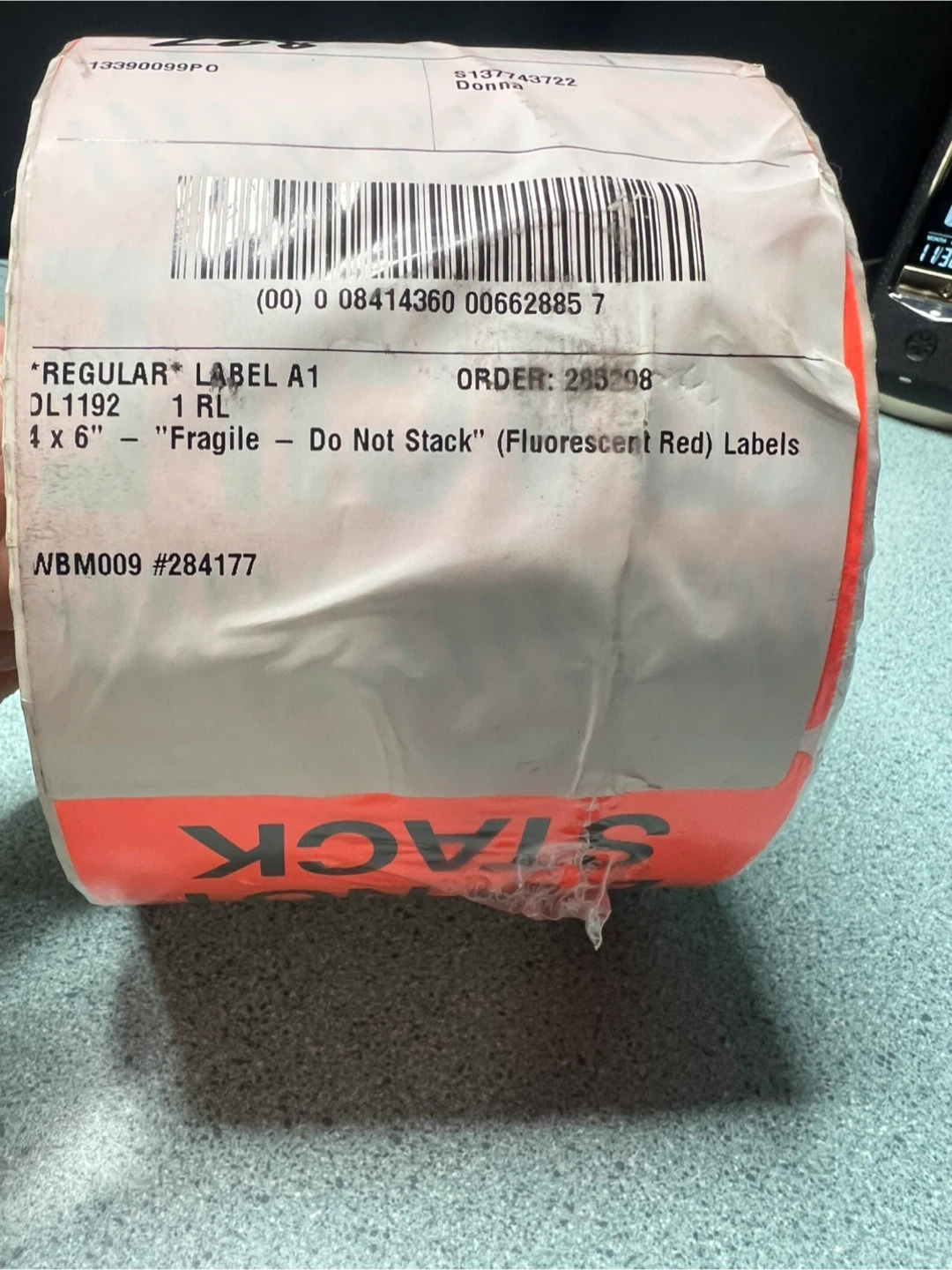 W.B. Mason Fragile Do Not Stack Labels - photo 3