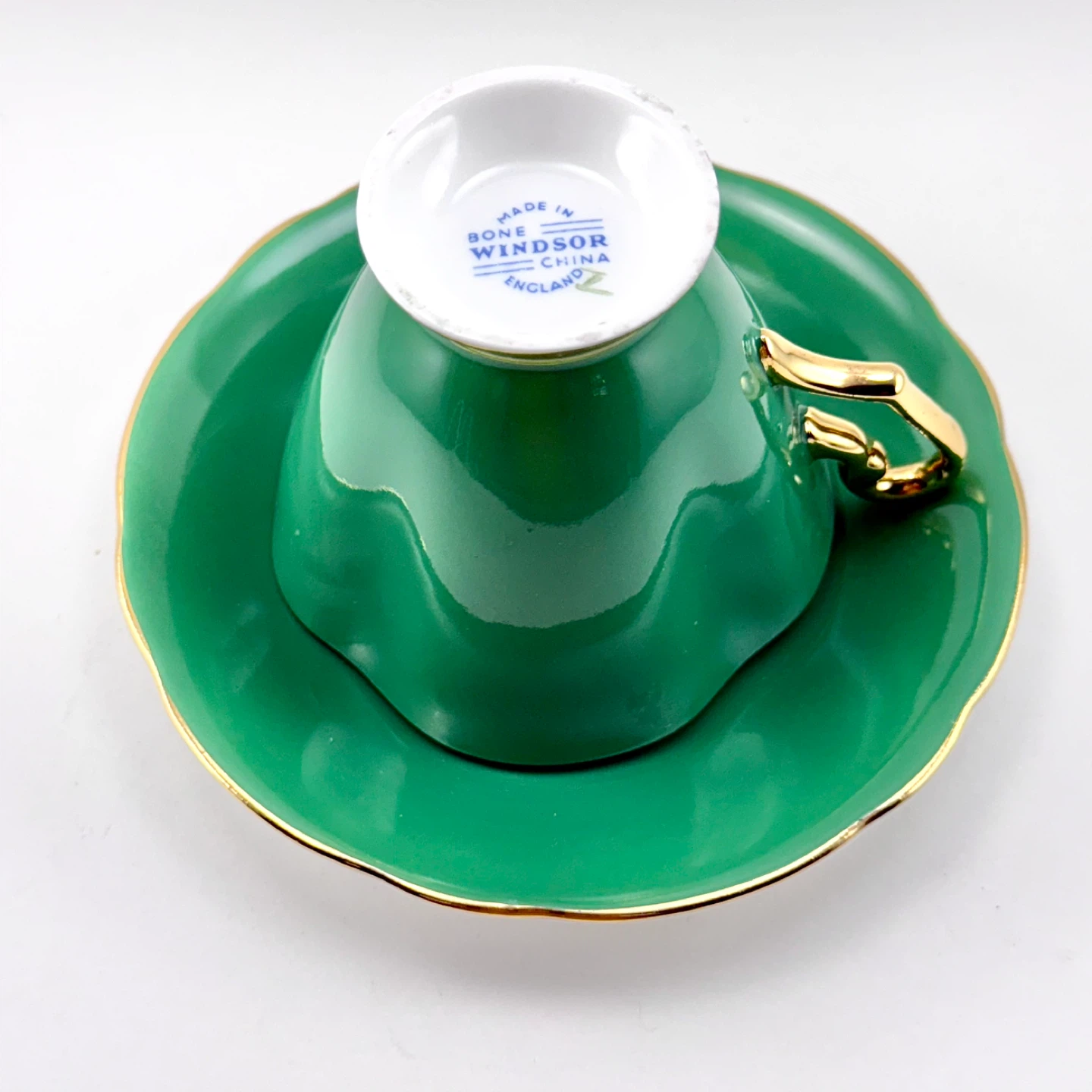 Windsor emerald green floral teacup - photo 3