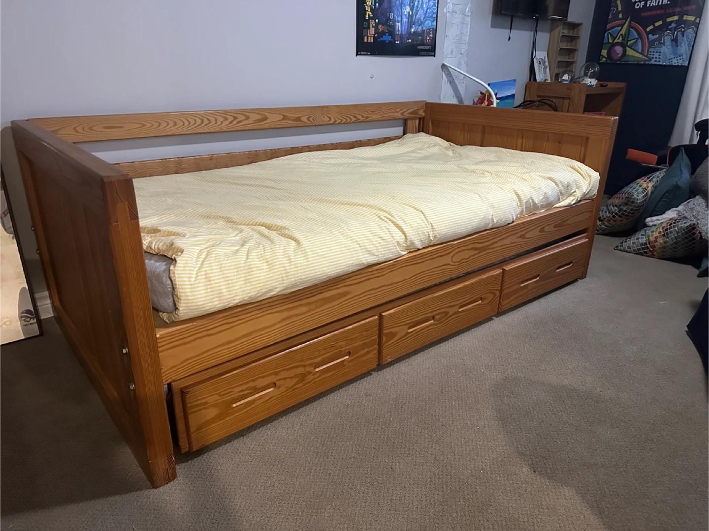 Crate Design Twin Daybed