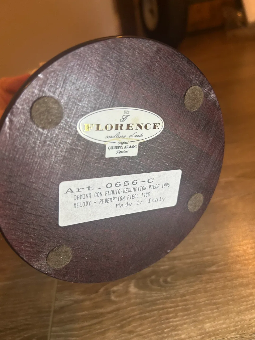 Giuseppe Armani Melody Figurine 1995 image indicator(6)