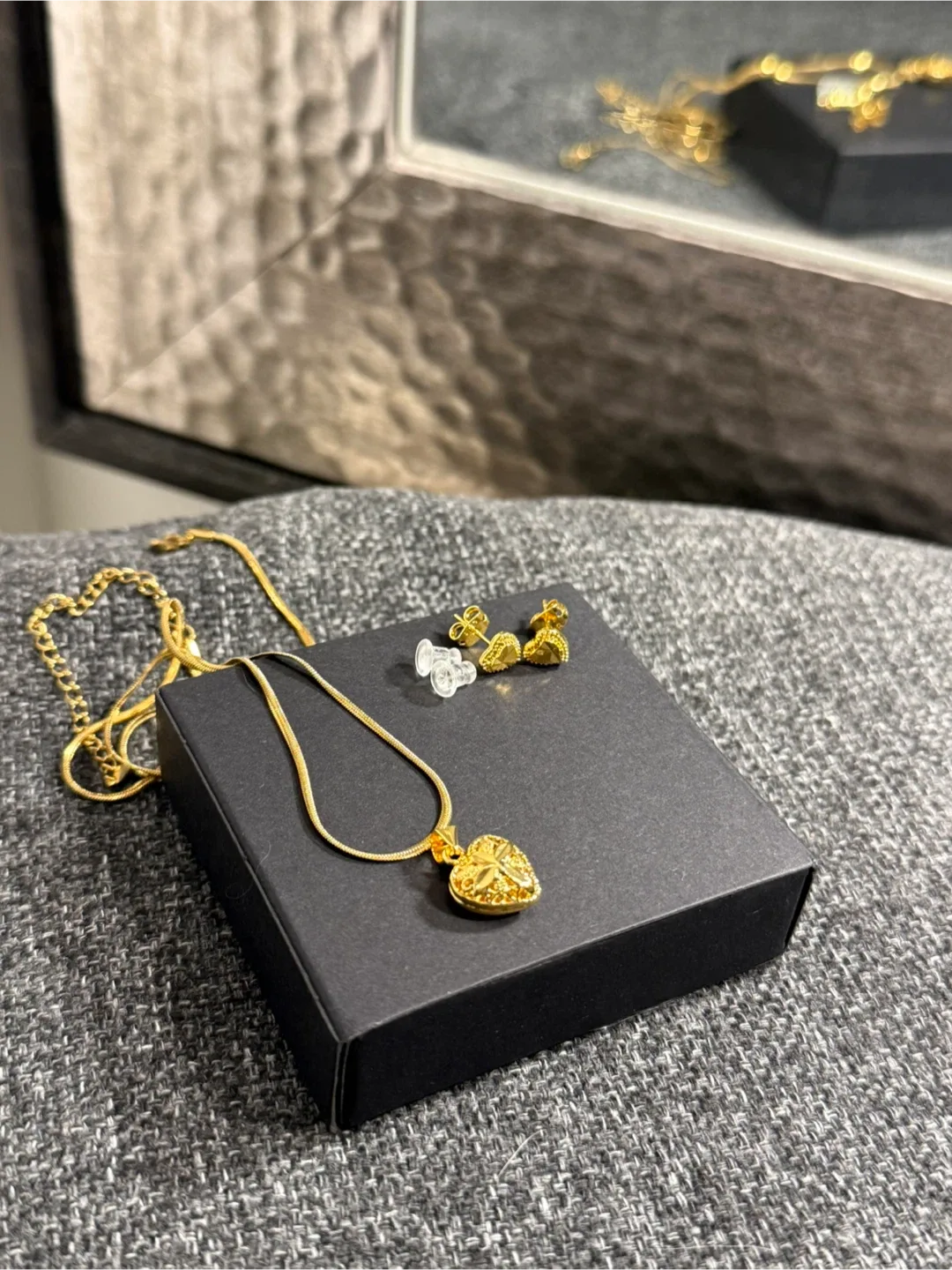 Gold Heart Pendant Necklace & Earring Set