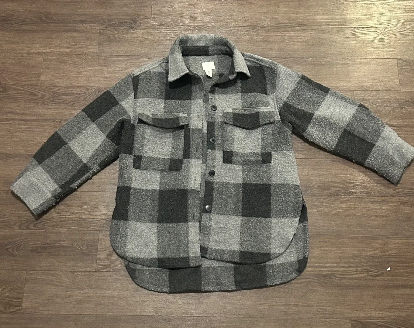 H&M Women’s Plaid Shacket – Size Small