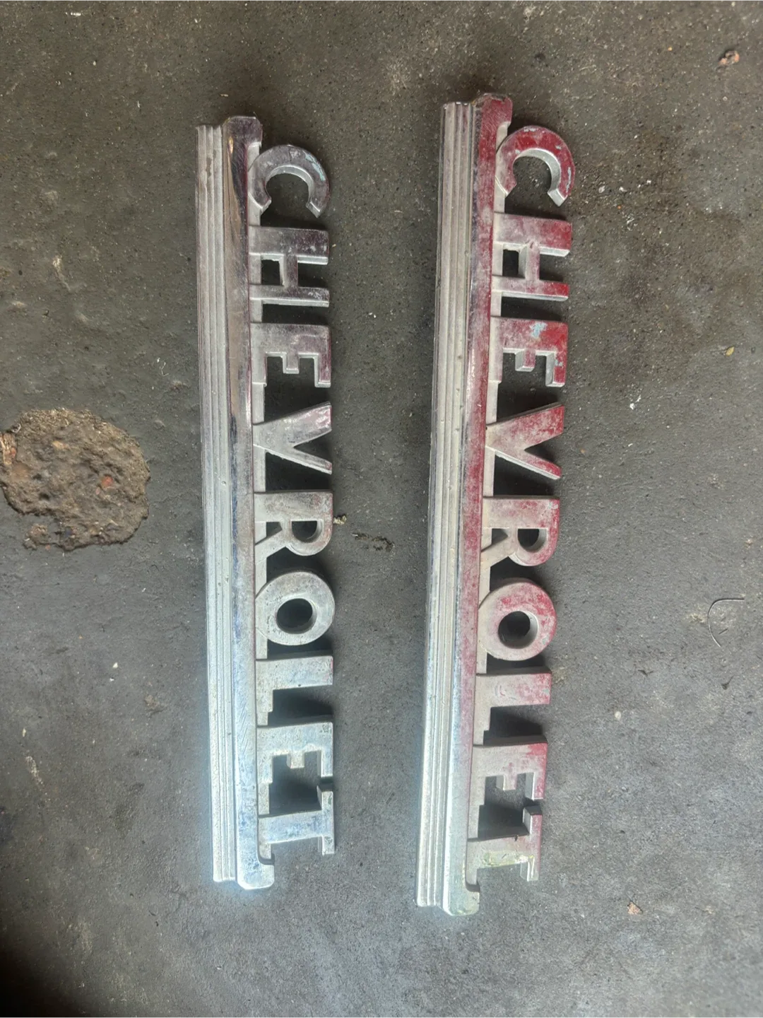 Chevrolet hood nameplates