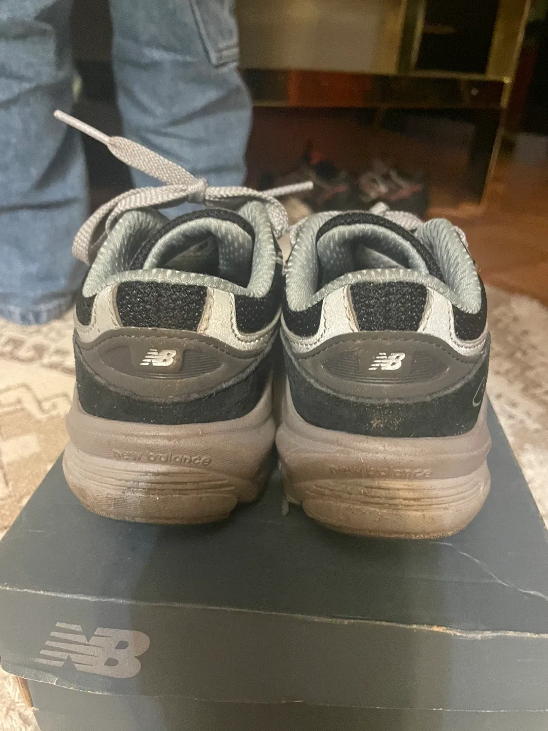 New Balance 990 sneakers image indicator(3)