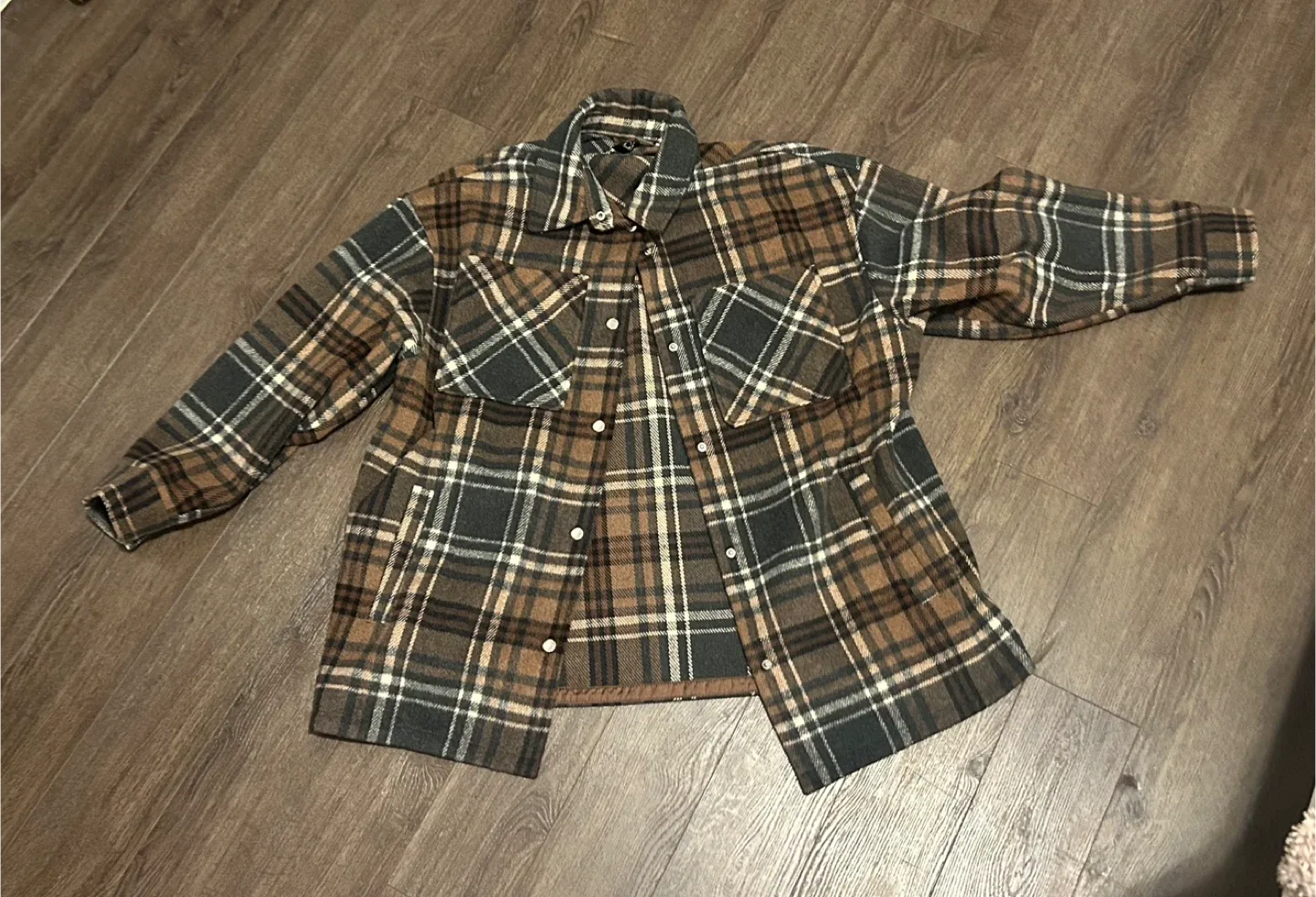 H&M Plaid Shacket – Women’s Small