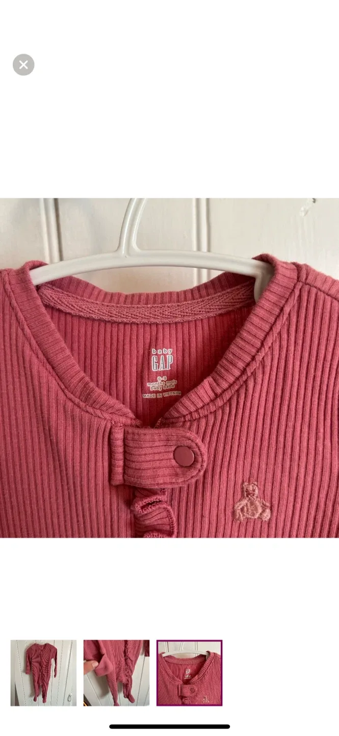 Baby Gap Ribbed Footed sleeper image indicator(3)