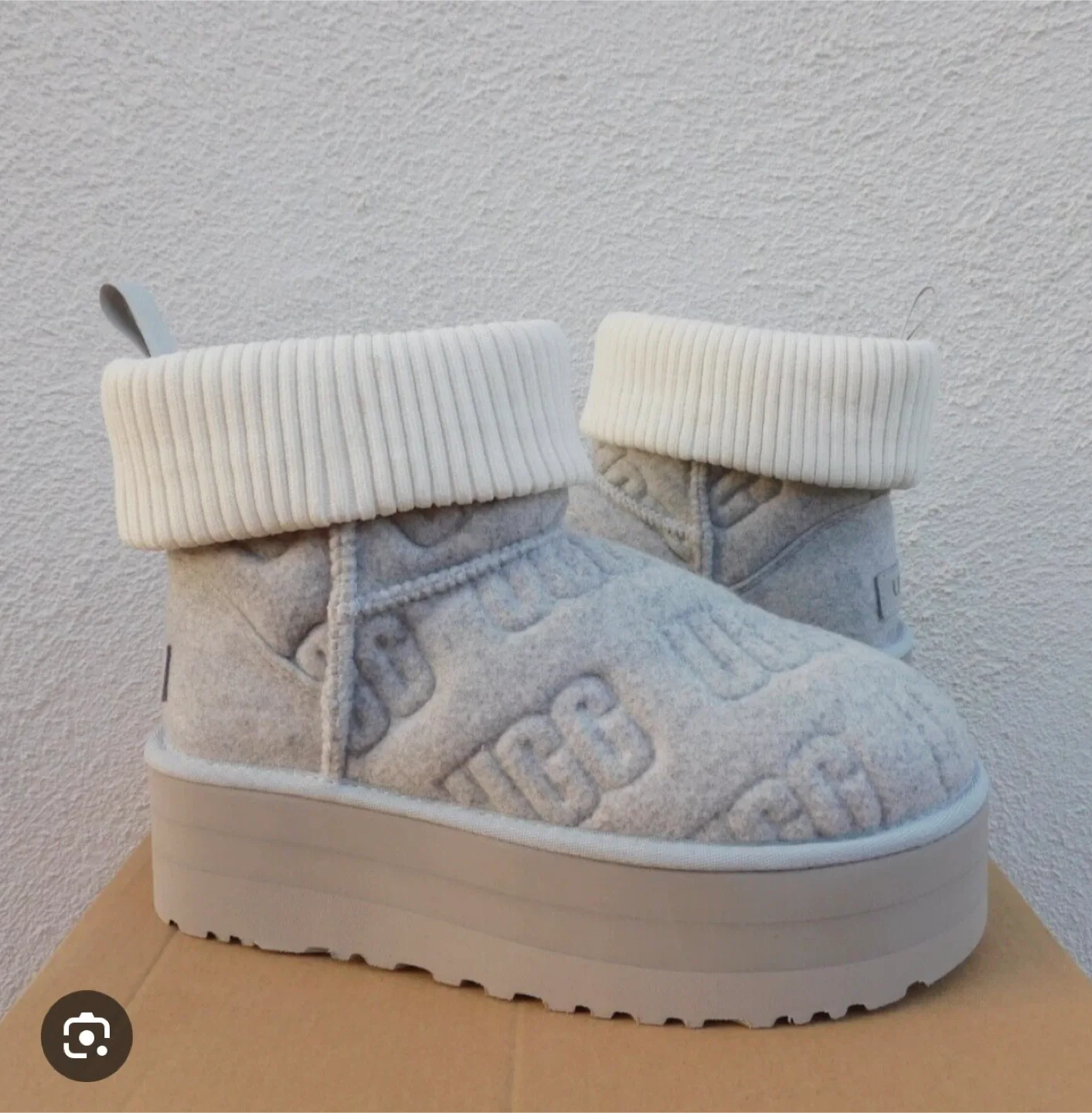 UGG Tasman Max Clog - Size 7