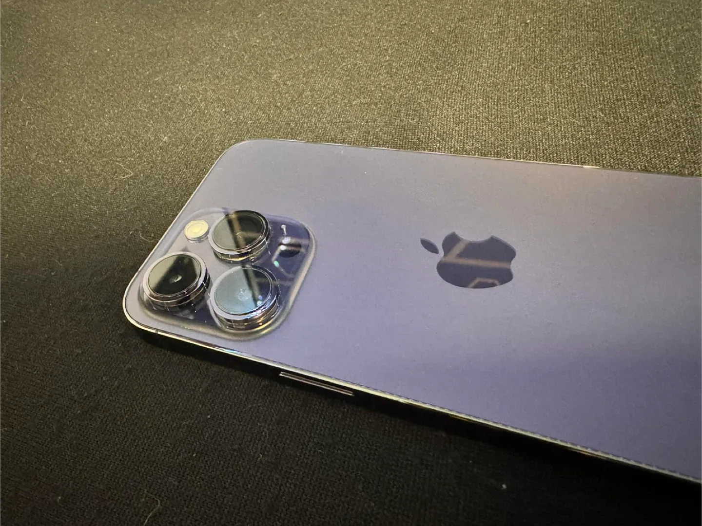 Apple iPhone 14 Pro mex, Deep Purple image indicator(8)