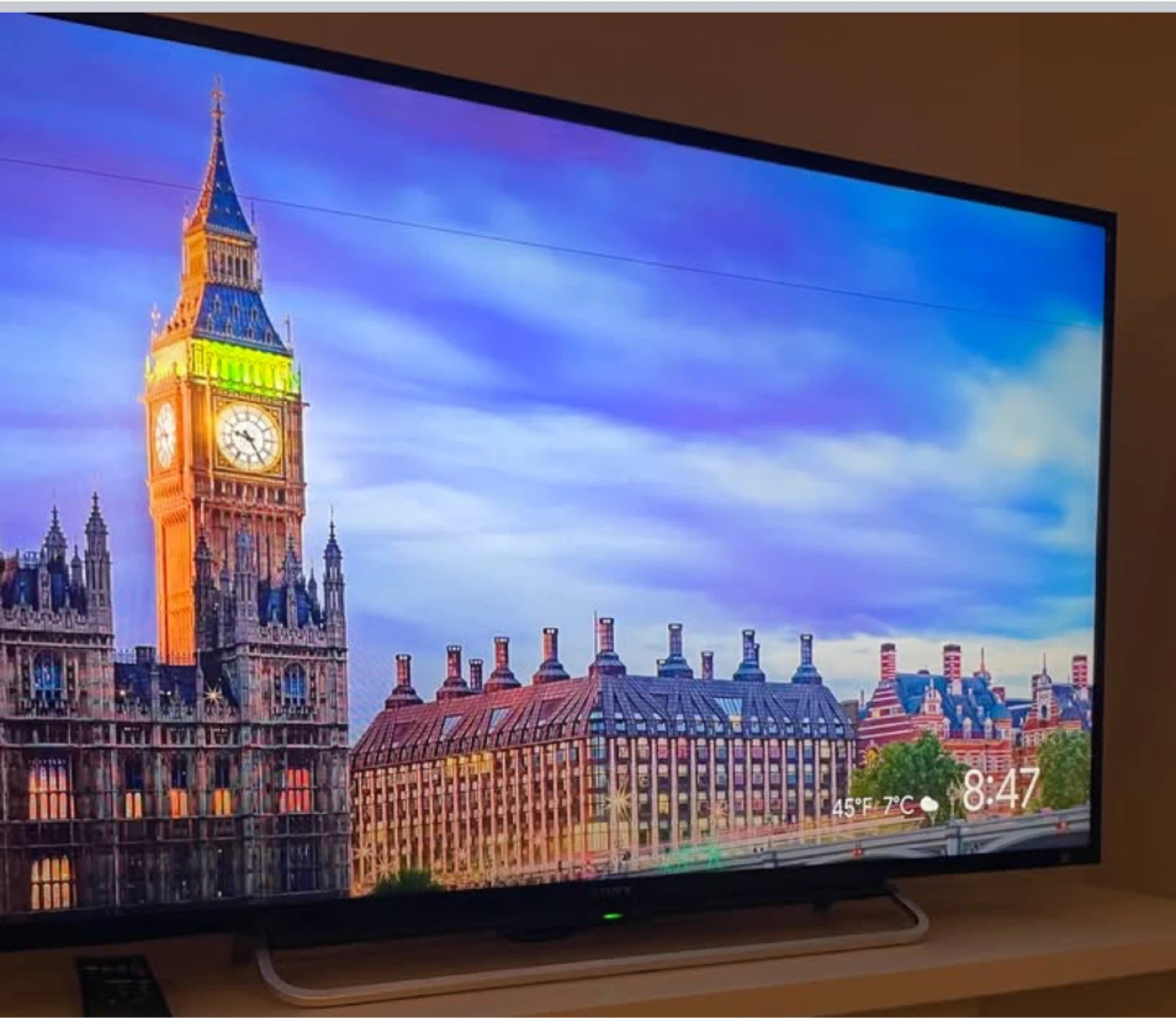 Sony Bravia TV (50 inch) - photo 2