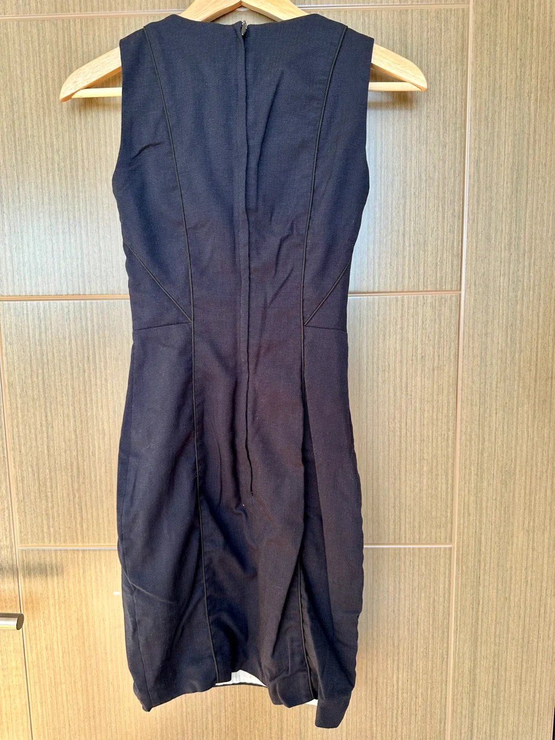 H&M Navy Blue Dress - Size US 2 image indicator(4)