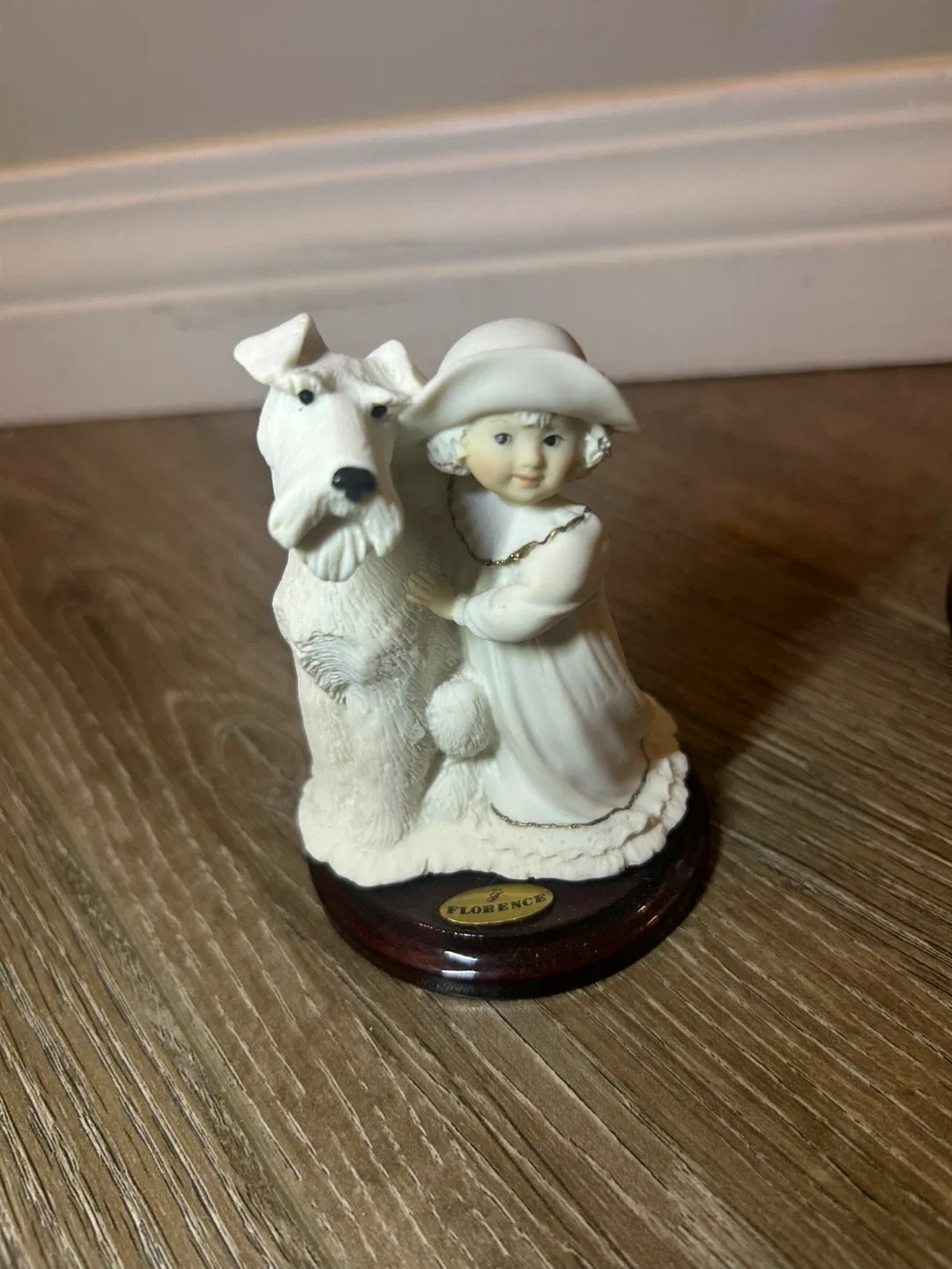 Giuseppe Armani Florence Lilacs & Roses Figurine image indicator(8)