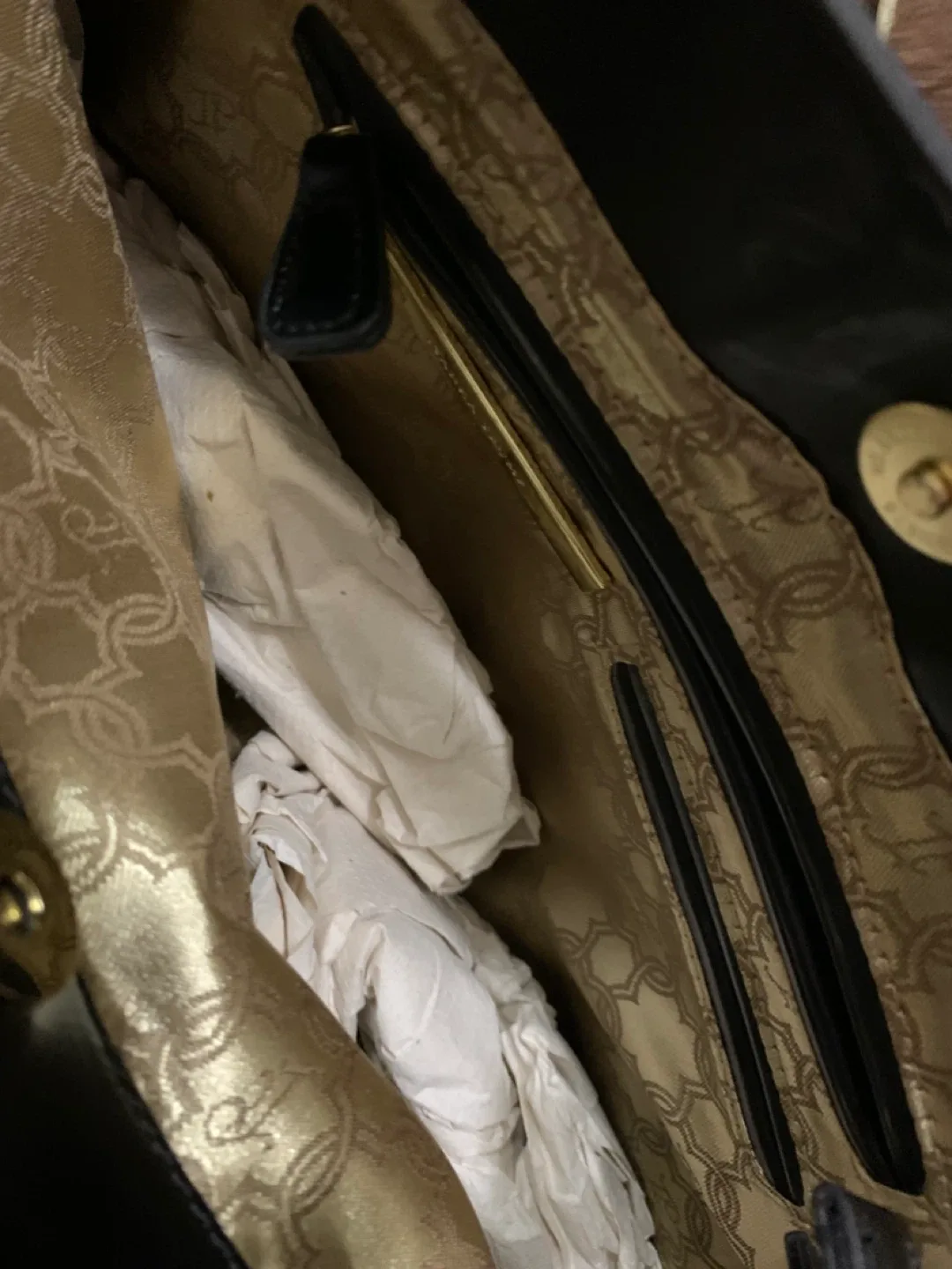 Black Croc-Embossed Tote Bag, brand new leather bag image indicator(3)