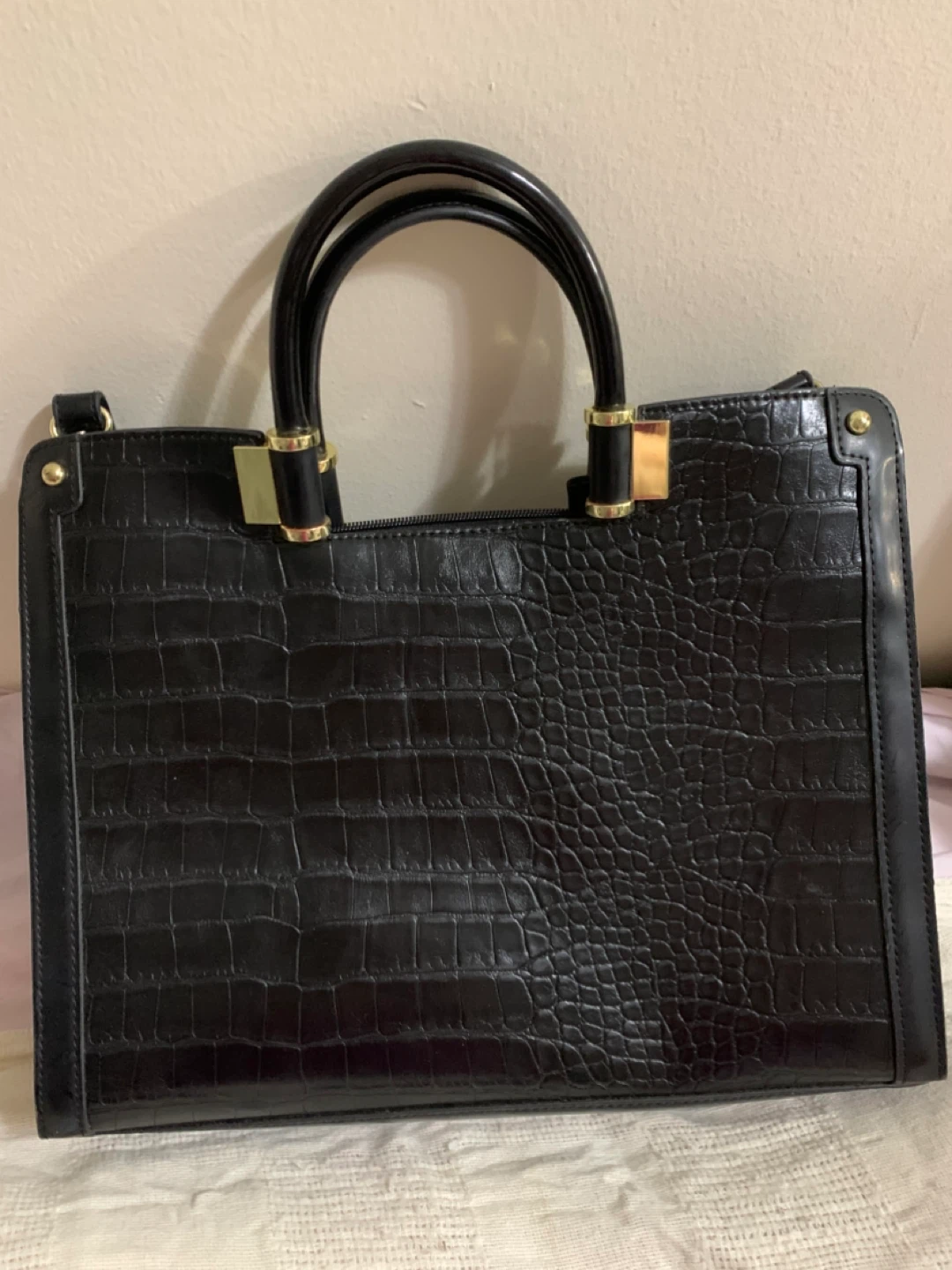 Black Croc-Embossed Tote Bag, brand new leather bag - photo 4