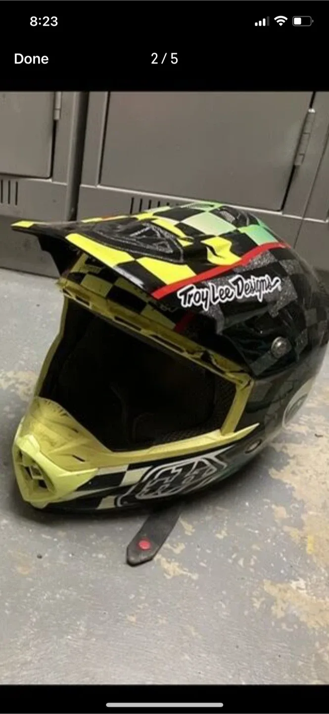 Motocross dirtbike helmets image indicator(4)