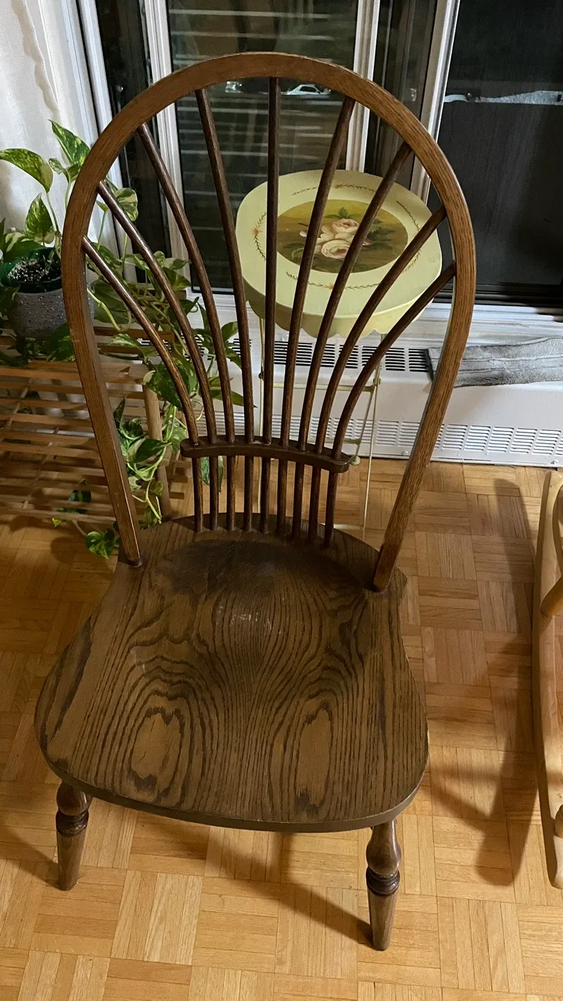 Wooden Windsor Style Chair image indicator(2)