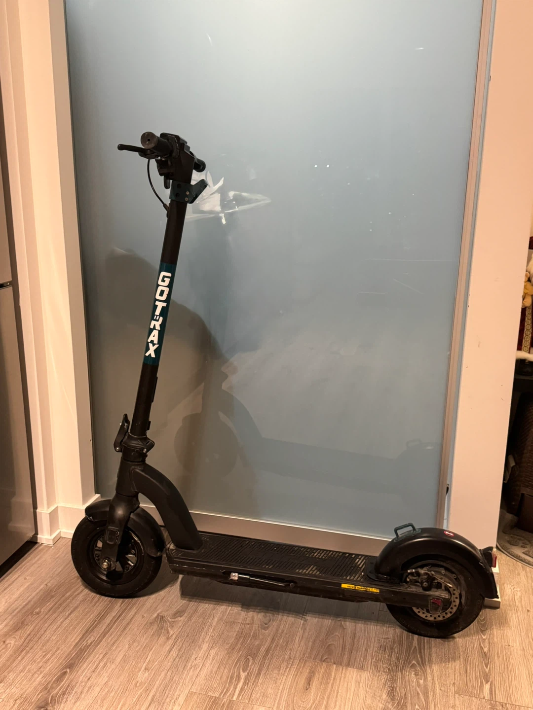 Gotrax Electric Scooter - photo 4