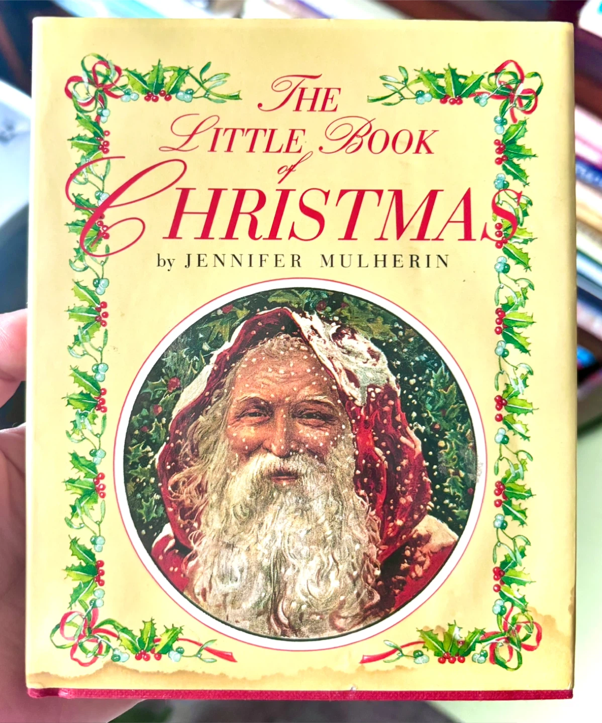 HARDCOVER CHRISTMAS BOOK “The Little Book of Christmas”