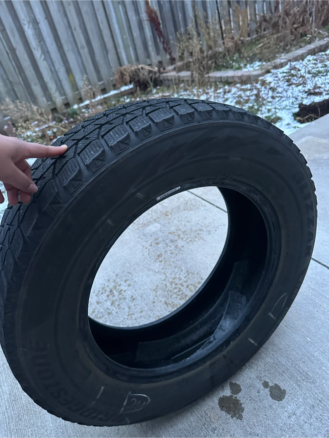 205/65R16 Winter Tire JUST ONE - photo 2