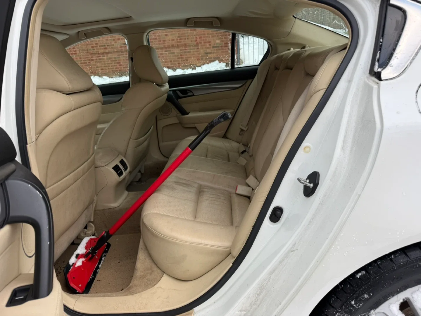 White Acura TL Sedan 2010 image indicator(9)