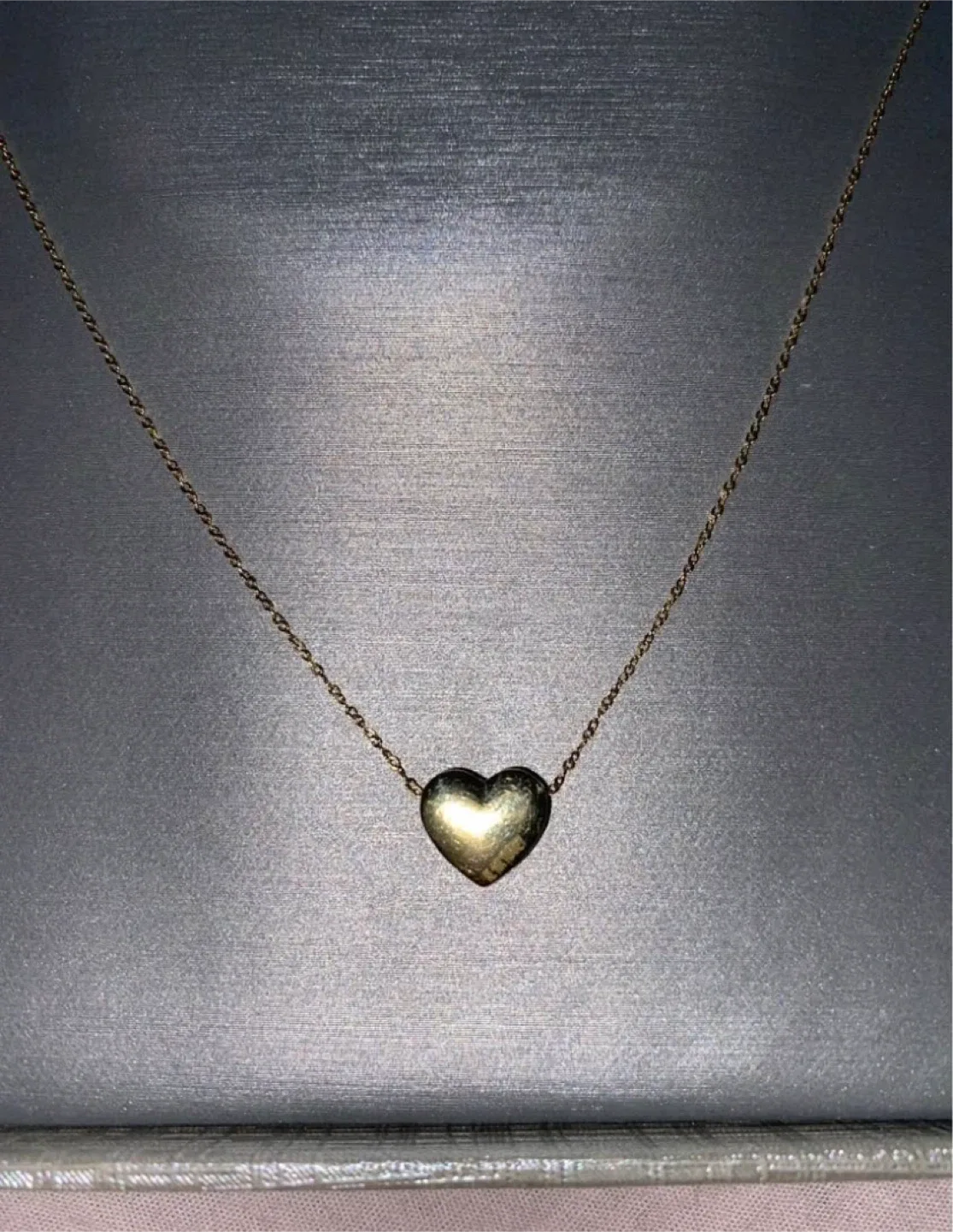 10K Gold Peoples Jewellers Heart Pendant Necklace image indicator(2)