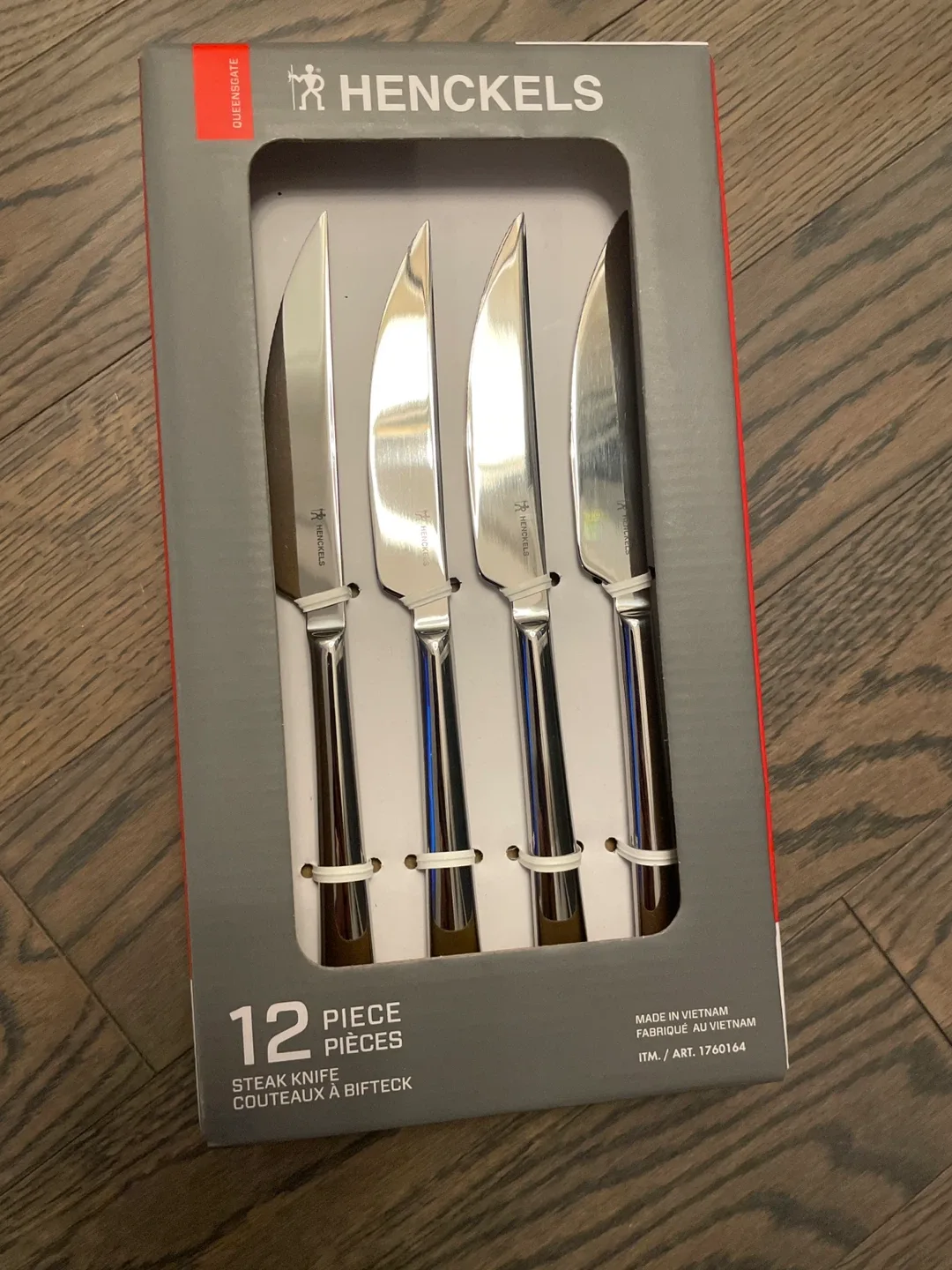 Henckels 12-Piece Steak Knife Set - New in Box!