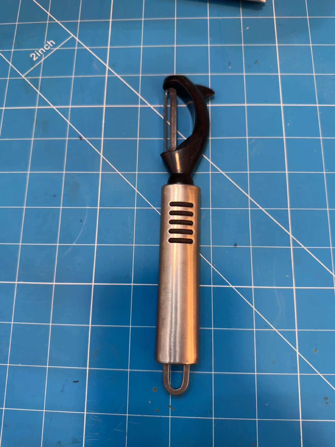 Vegetable Peeler with Cover - photo 3