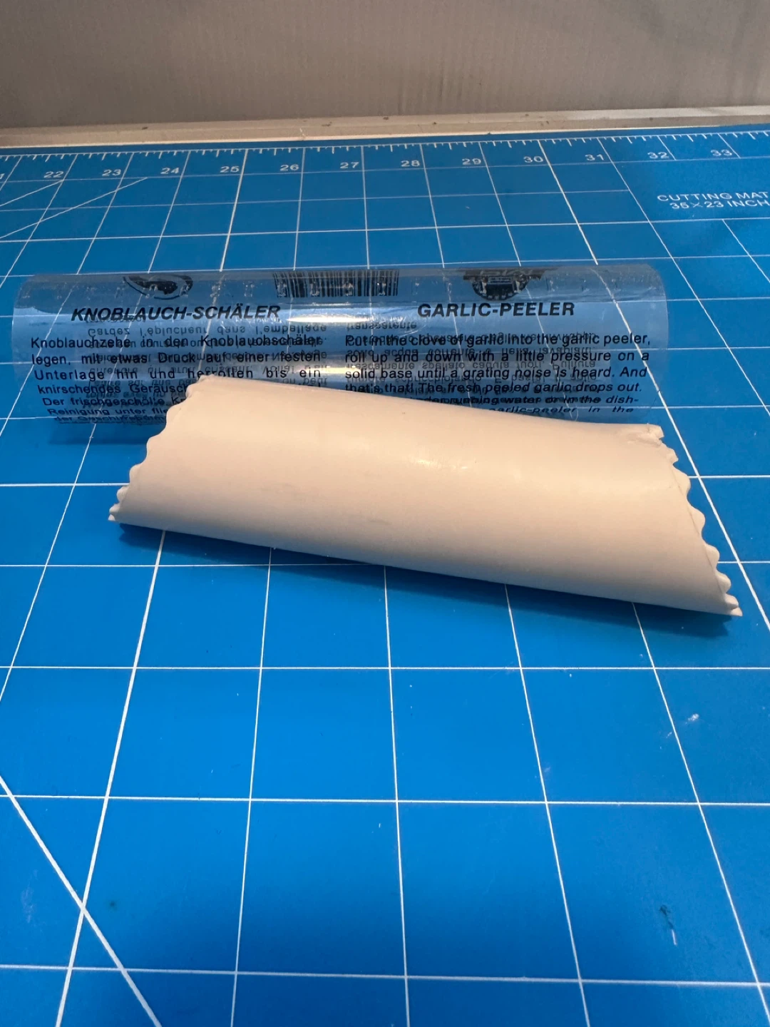 Vegetable Peeler with Cover - photo 4
