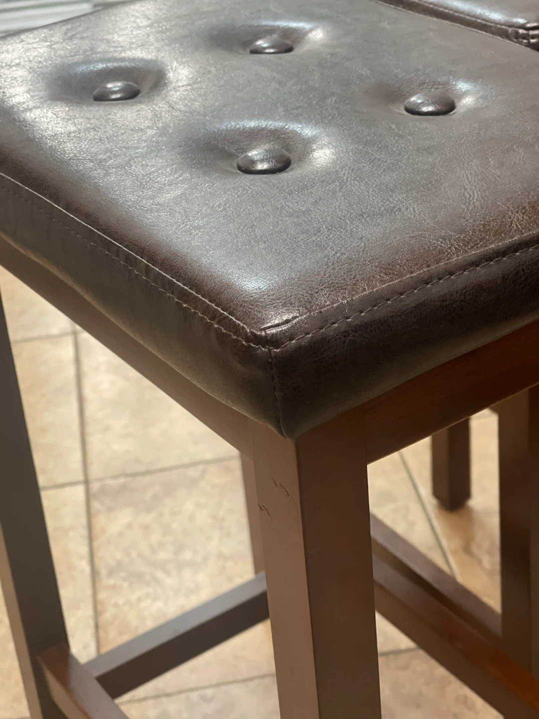 Set of 2 Brown Bar Stools 24ih - photo 3
