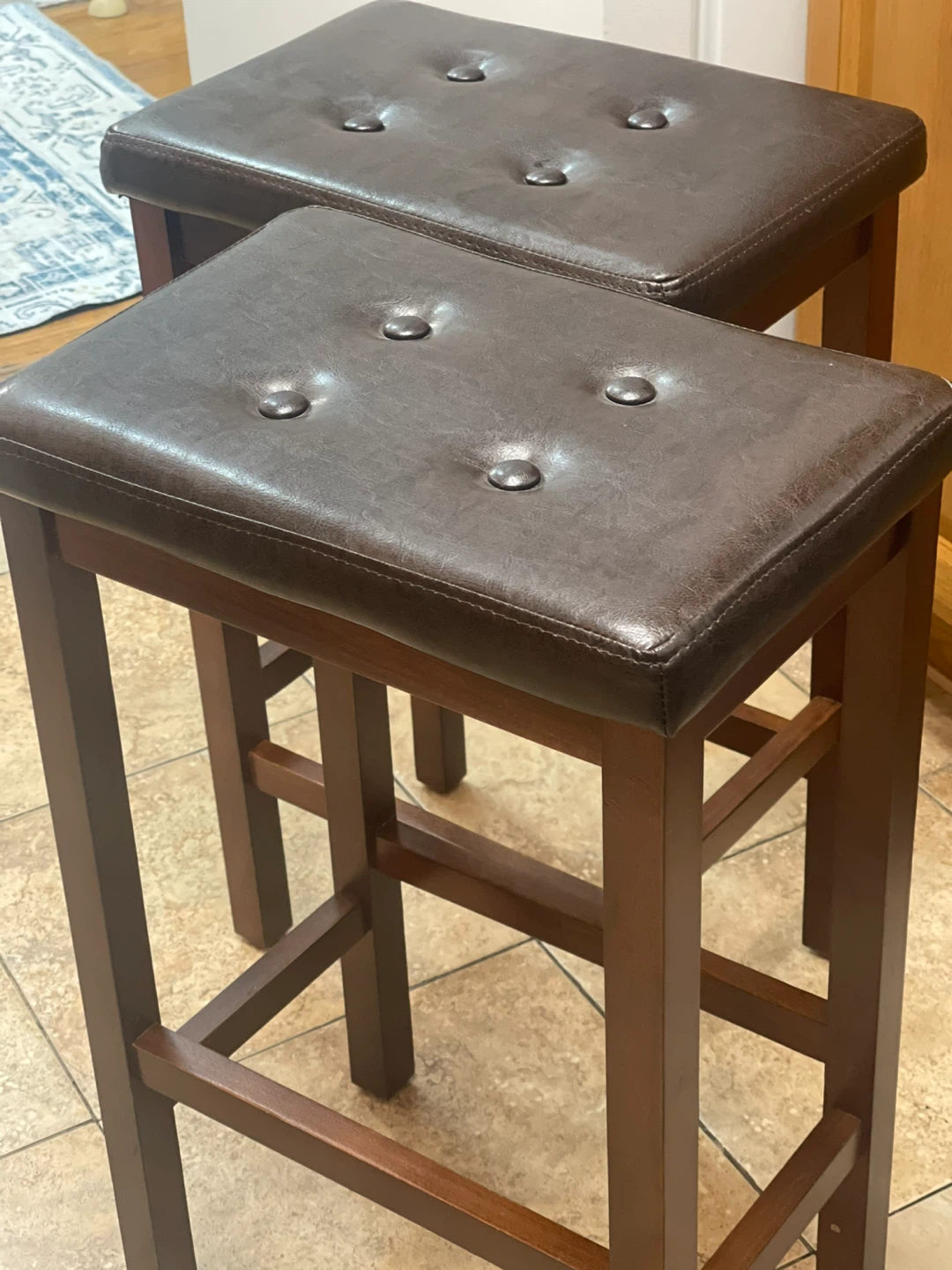 Set of 2 Brown Bar Stools 24ih