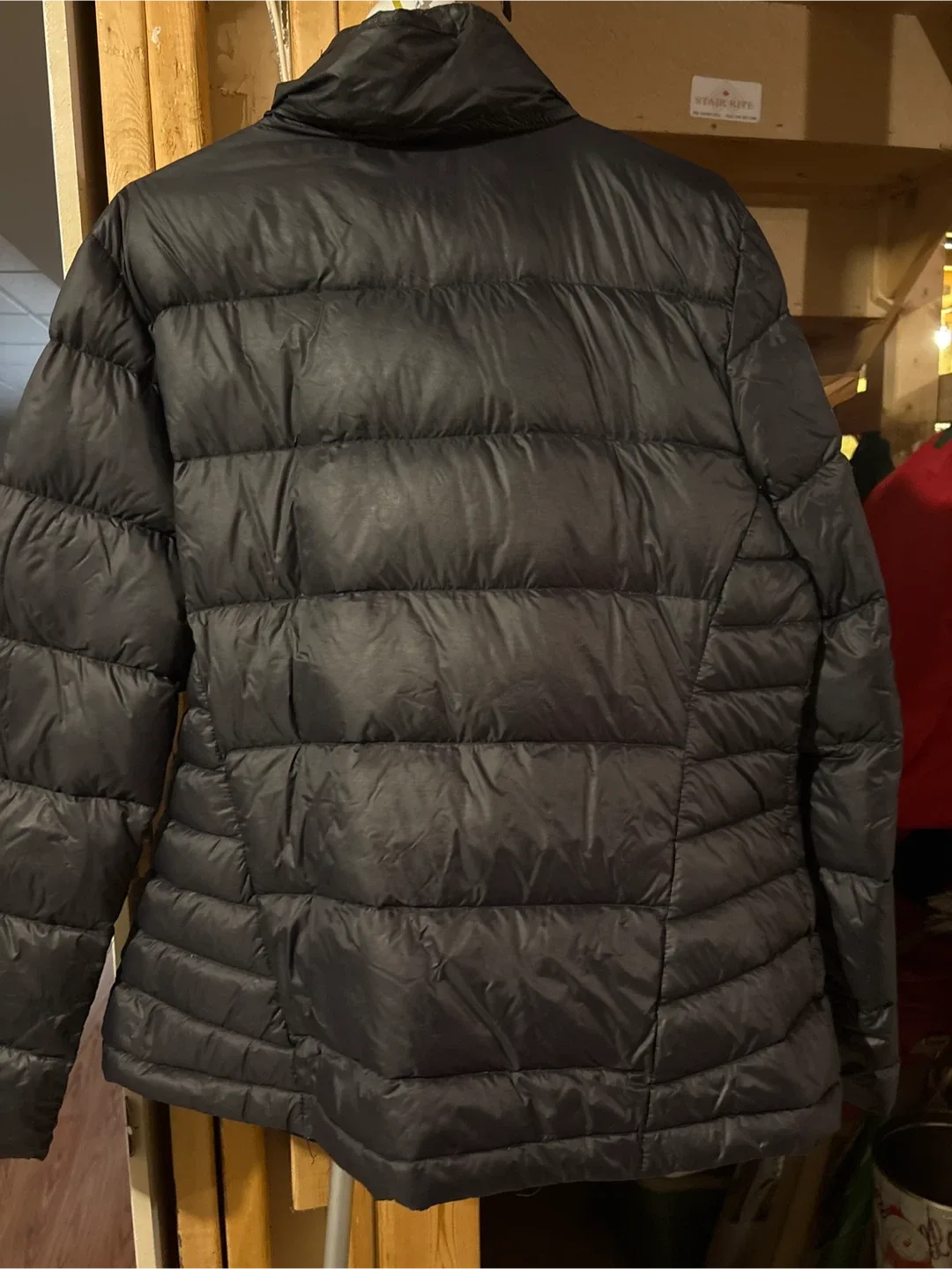 Black Down-Filled Puffer Jacket..size XL image indicator(3)