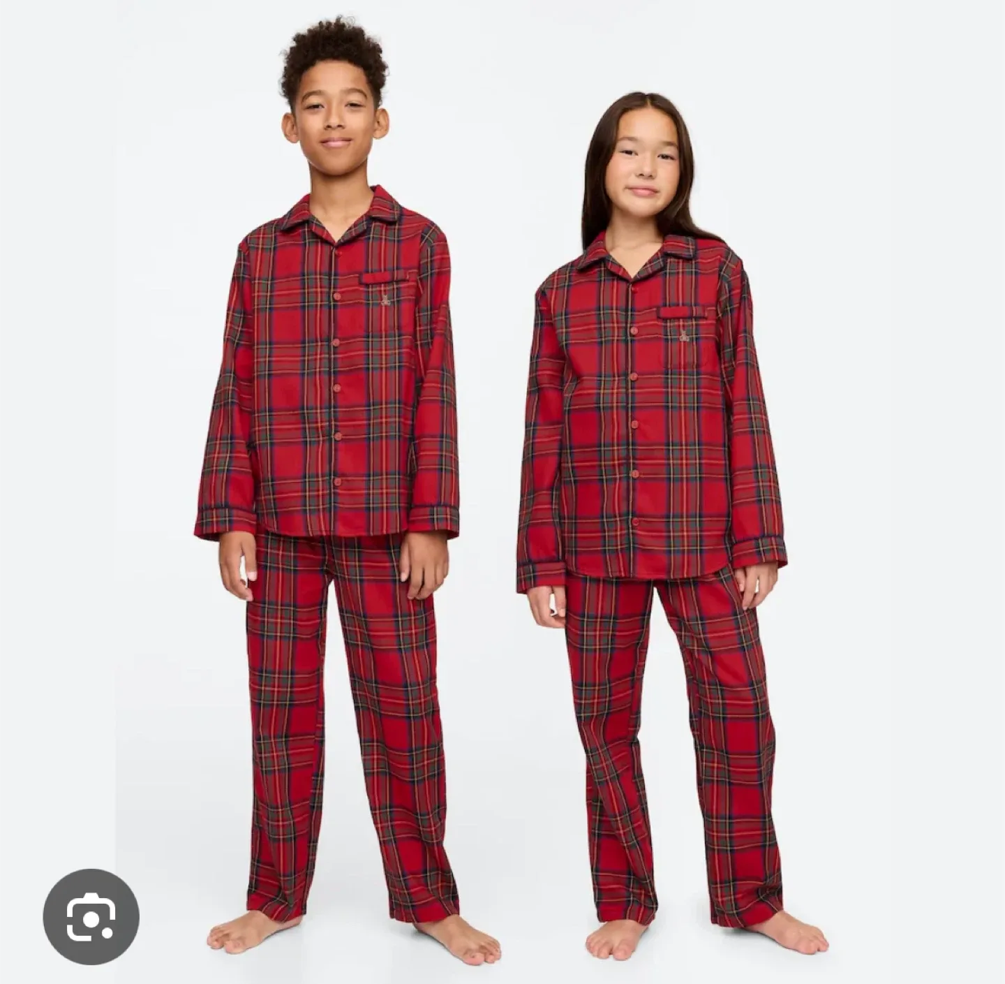 New Gap Kids Flannel Pajamas - Size 6 image indicator(2)