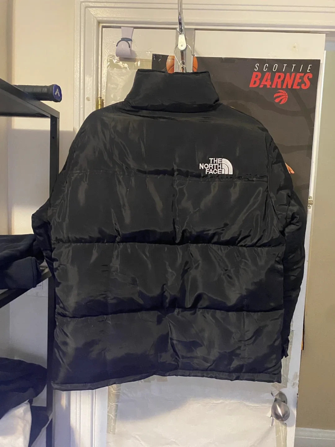 The North Face 700 Puffer Jacket - Black image indicator(3)