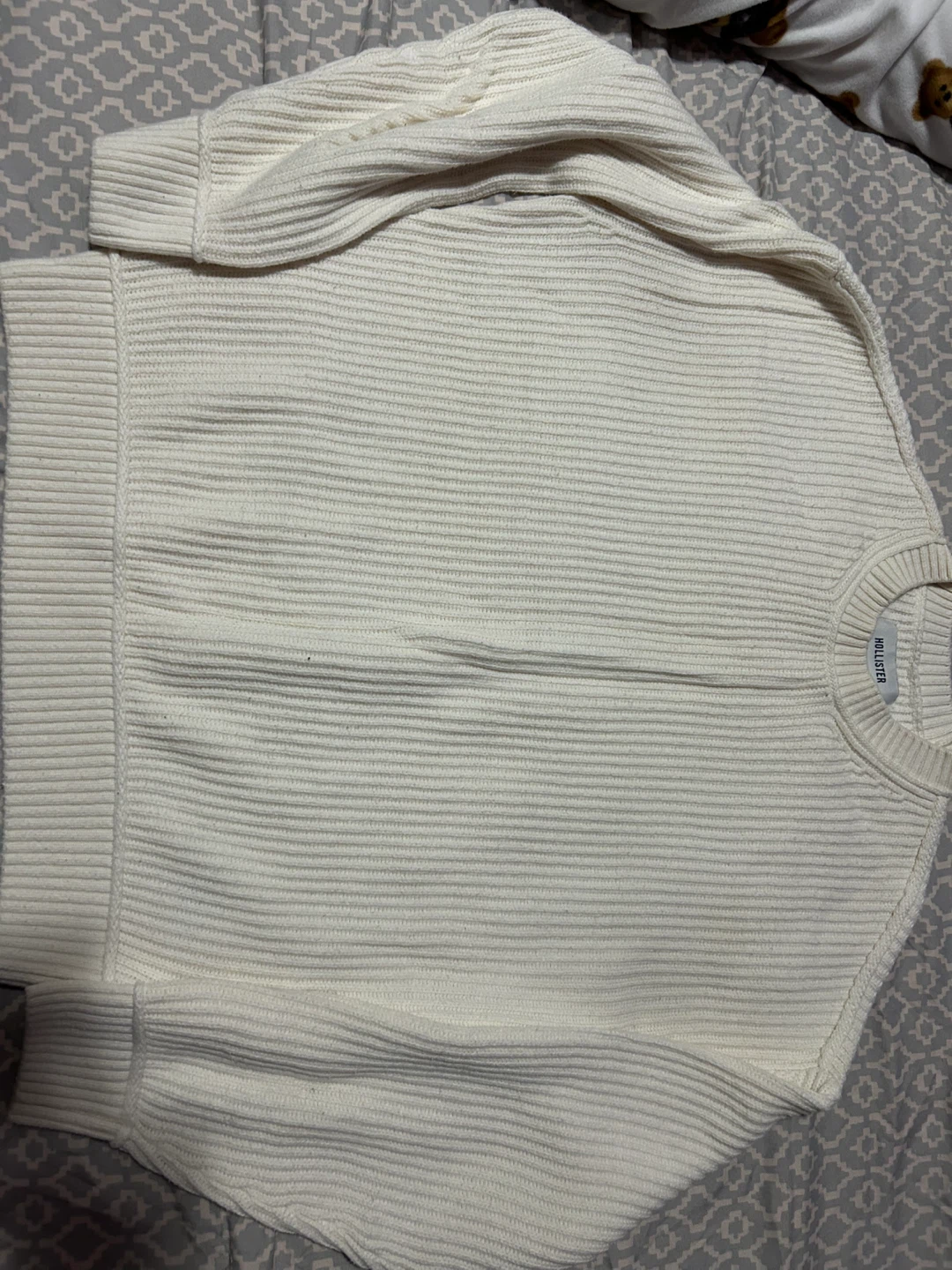 Hollister Boxy Fit  - Size S - photo 3