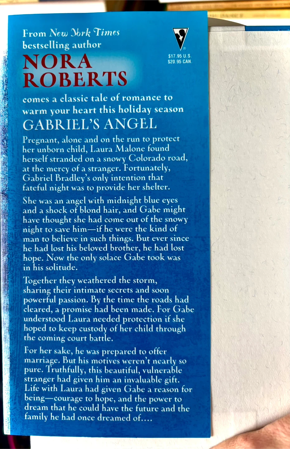 HARDCOVER CHRISTMAS BOOK “Gabriel's Angel” by Nora Roberts - photo 3