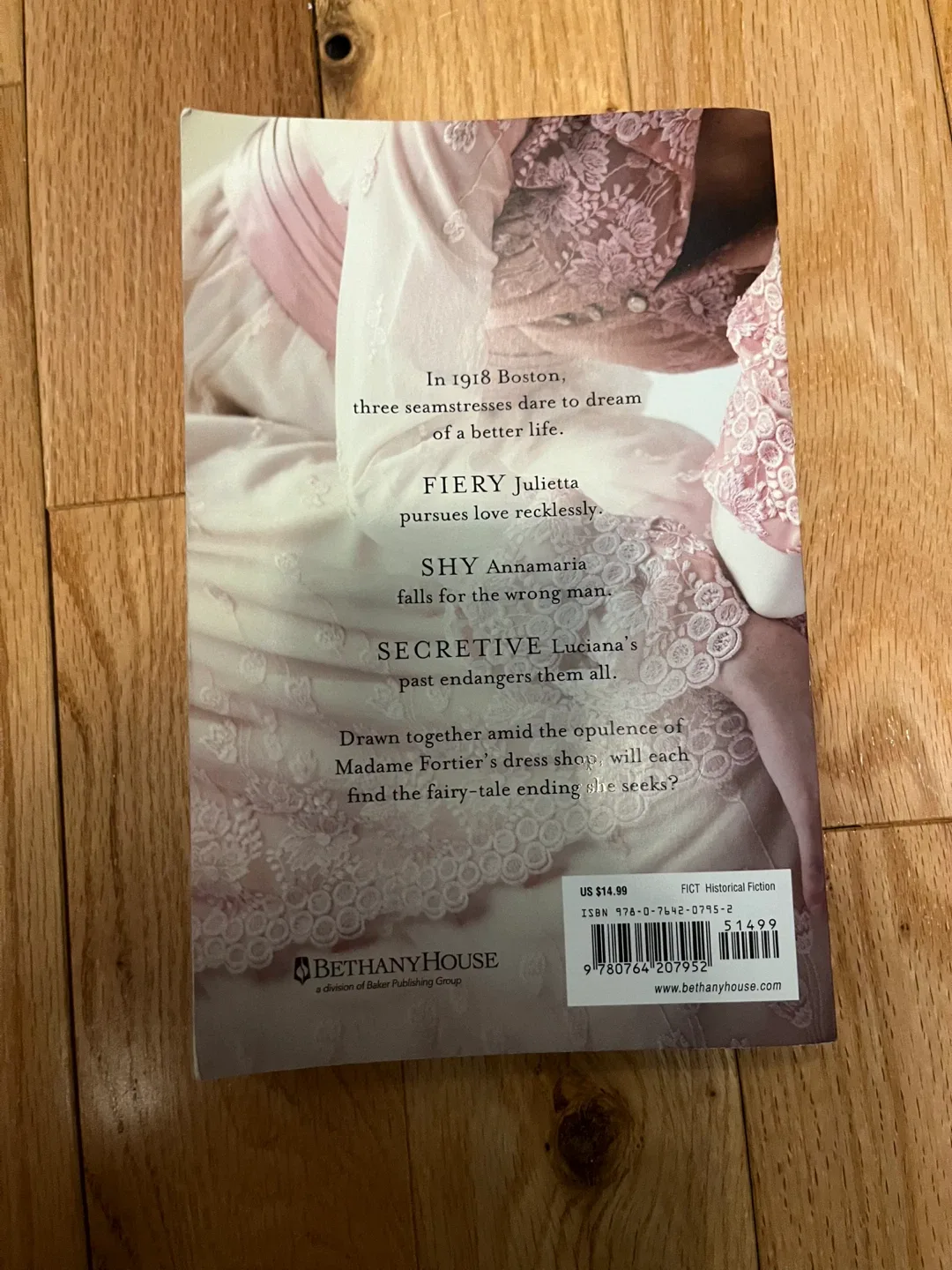 A Heart Most Worthy by Siri Mitchell image indicator(2)