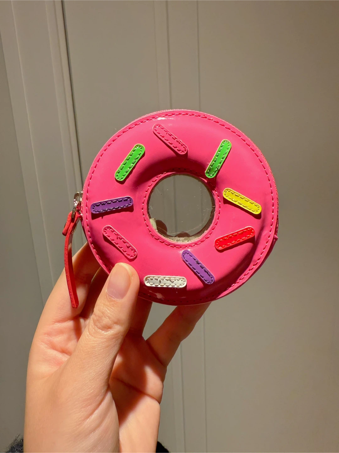 Brand New! Kate Spade Donut Coin Purse - photo 3
