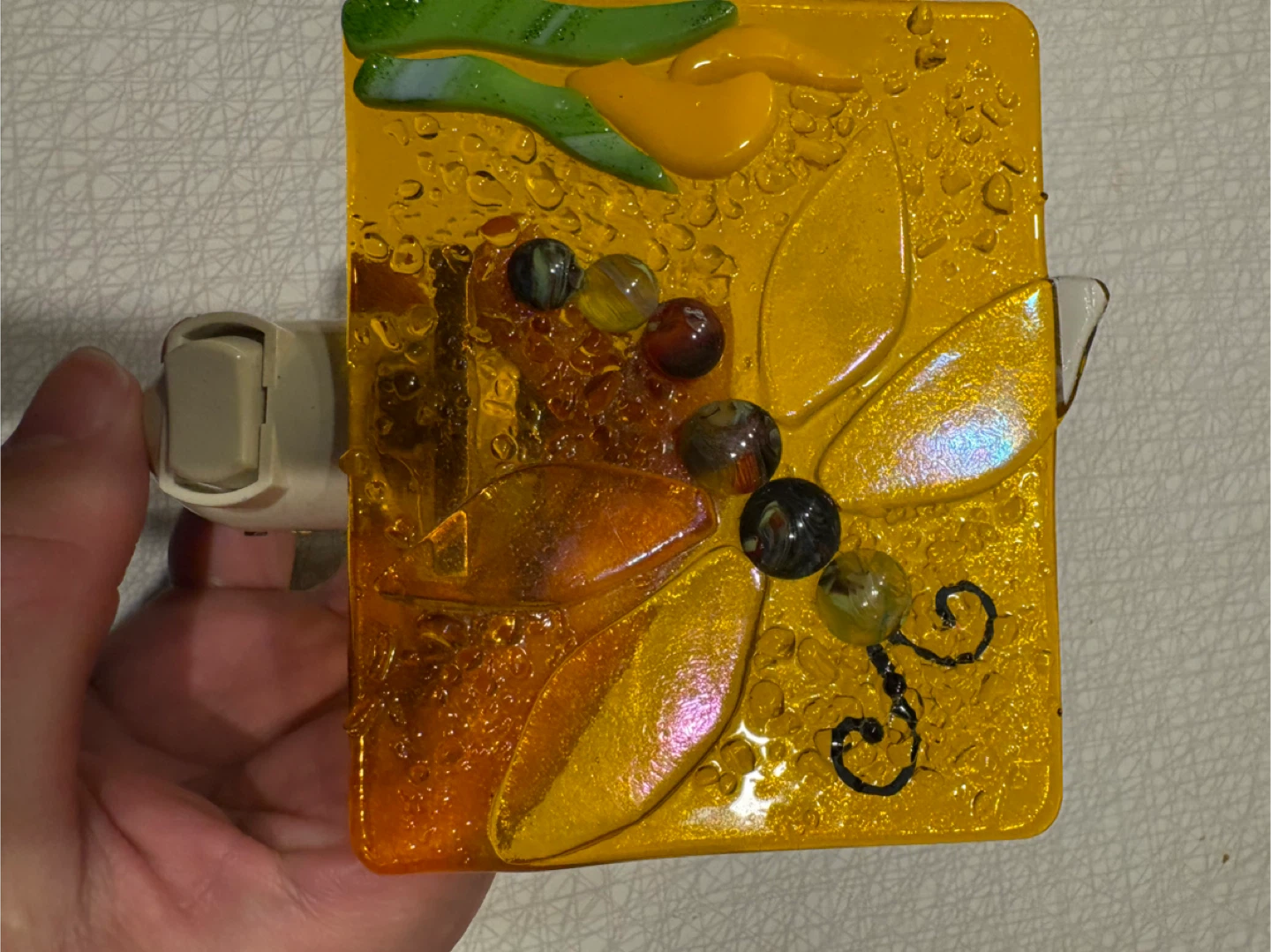 Handcrafted Glass Dragonfly Night Light - Yellow - photo 4