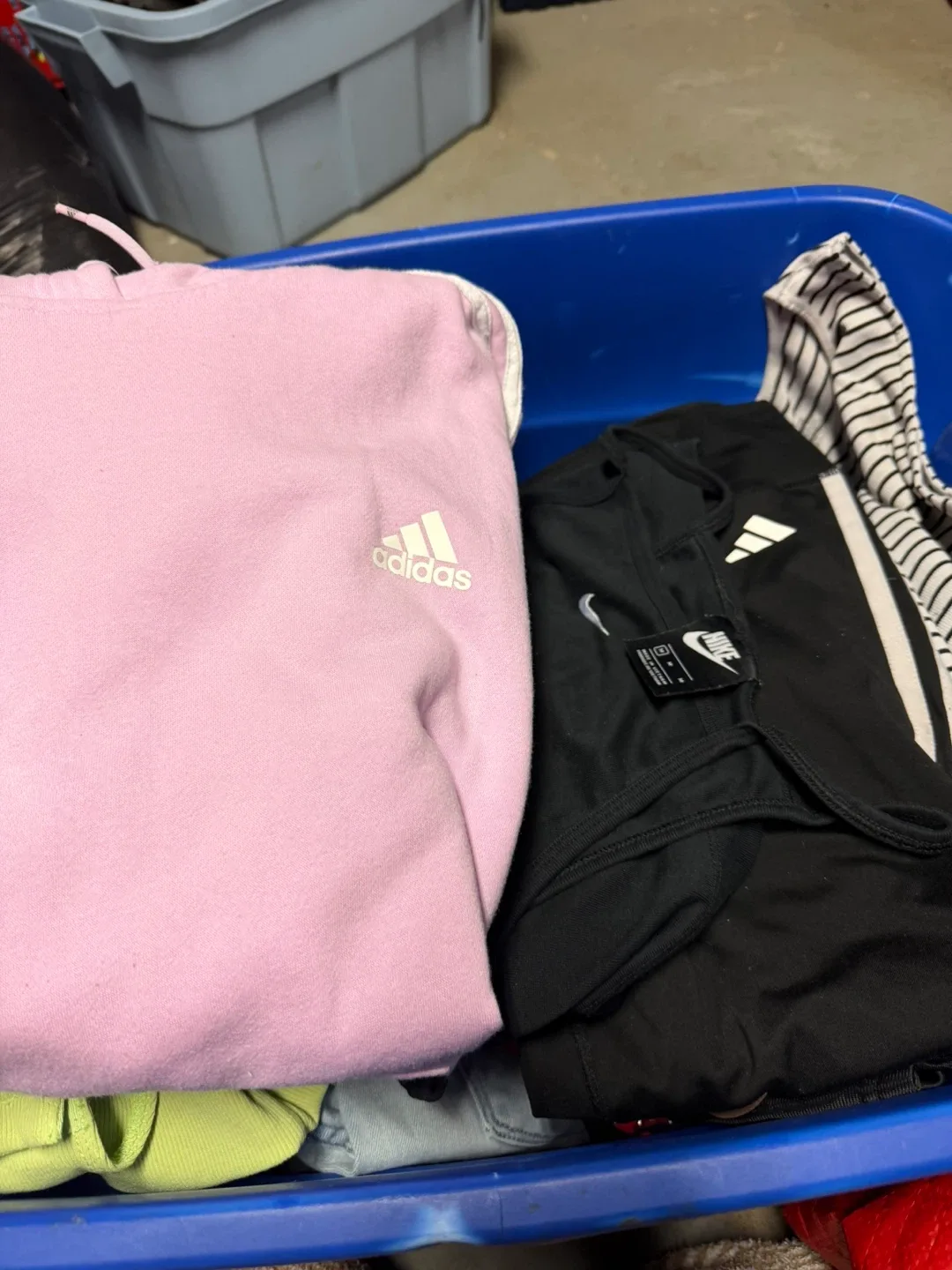 Women’s clothing bundle small-xl