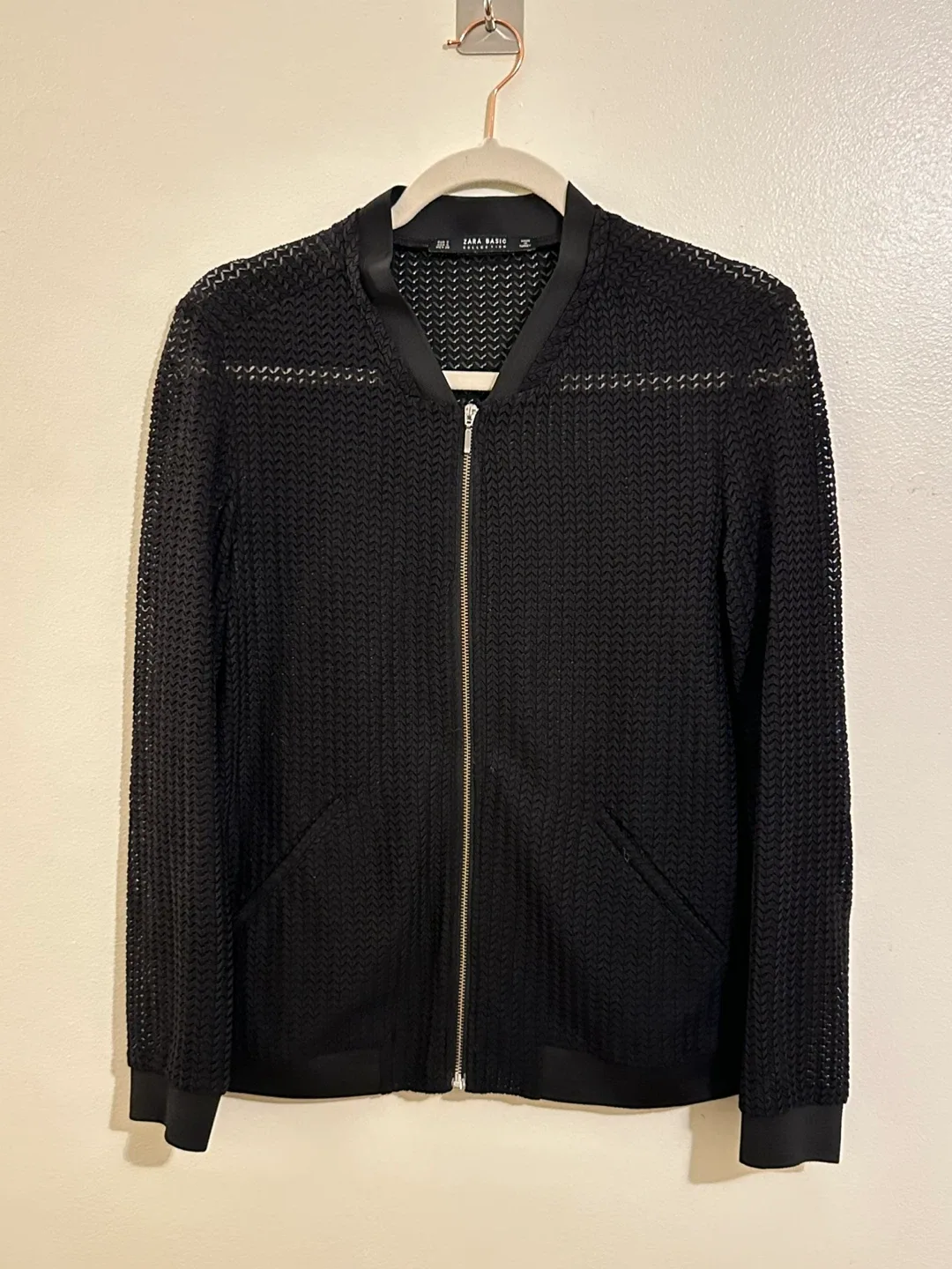Zara Basic Black Bomber Jacket - Size S image indicator(3)