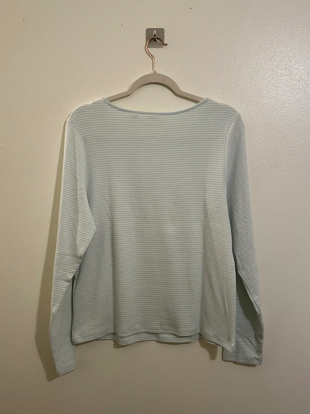 Levi's Striped Long Sleeve Top - Women’s Size XXL image indicator(5)