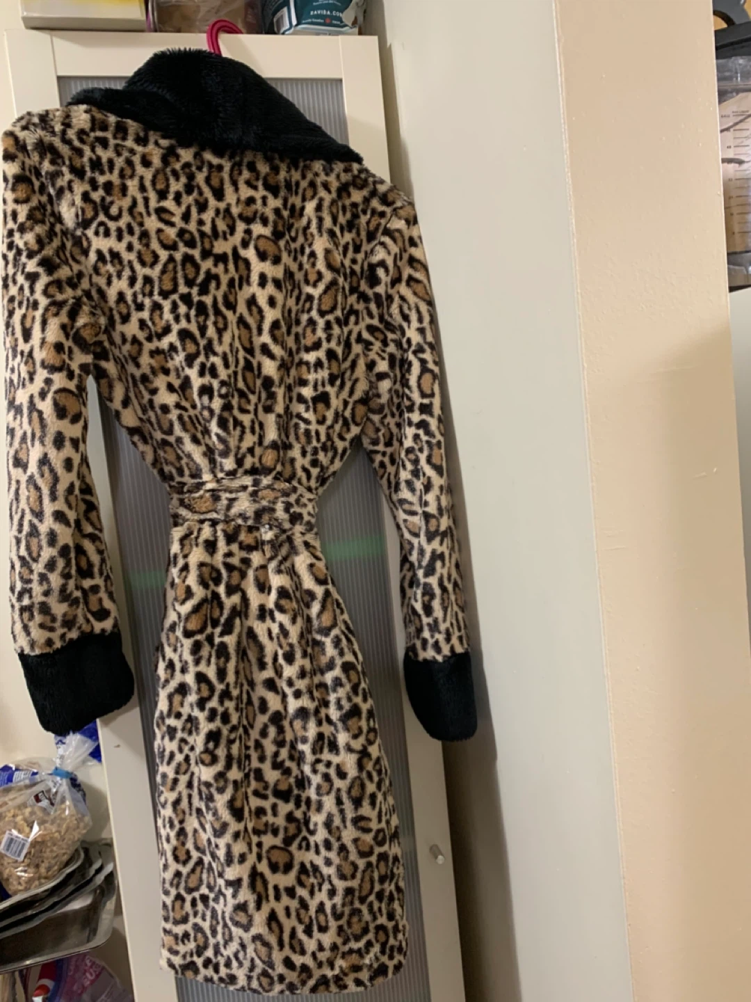 Leopard Print Robe - Size Small - photo 2