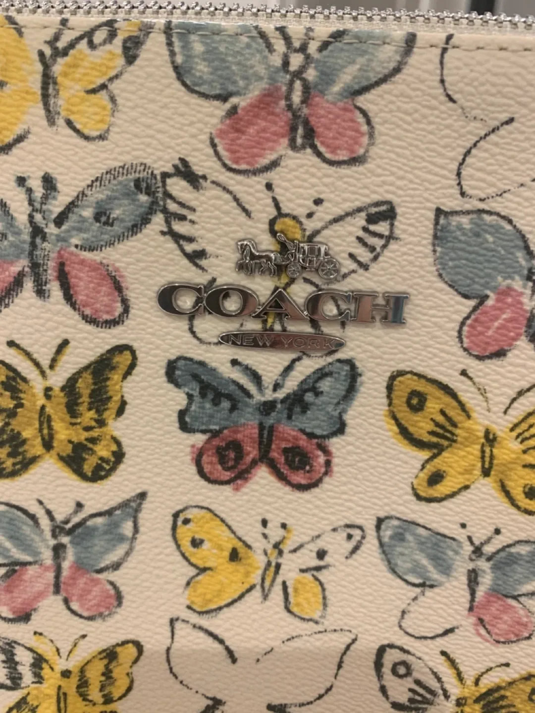 🦋 Coach Butterfly Print Gallery Tote Bag & Wristlet Set 🦋 image indicator(10)