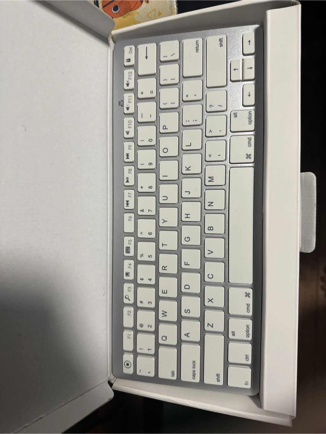 Miniso BT Keyboard - Classic Design - photo 2