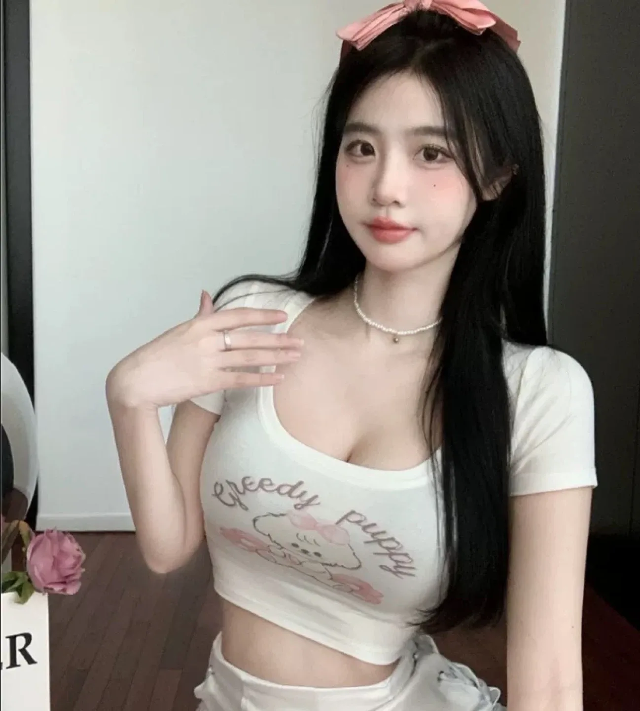 New Greedy Puppy White Crop Top Size XS image indicator(3)