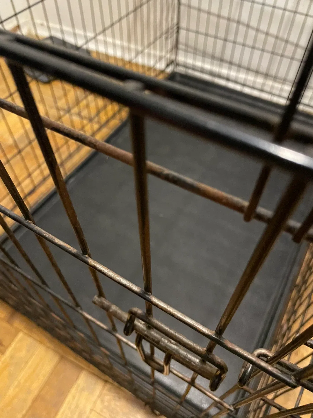 42” Single Door Dog Crate Cage image indicator(2)
