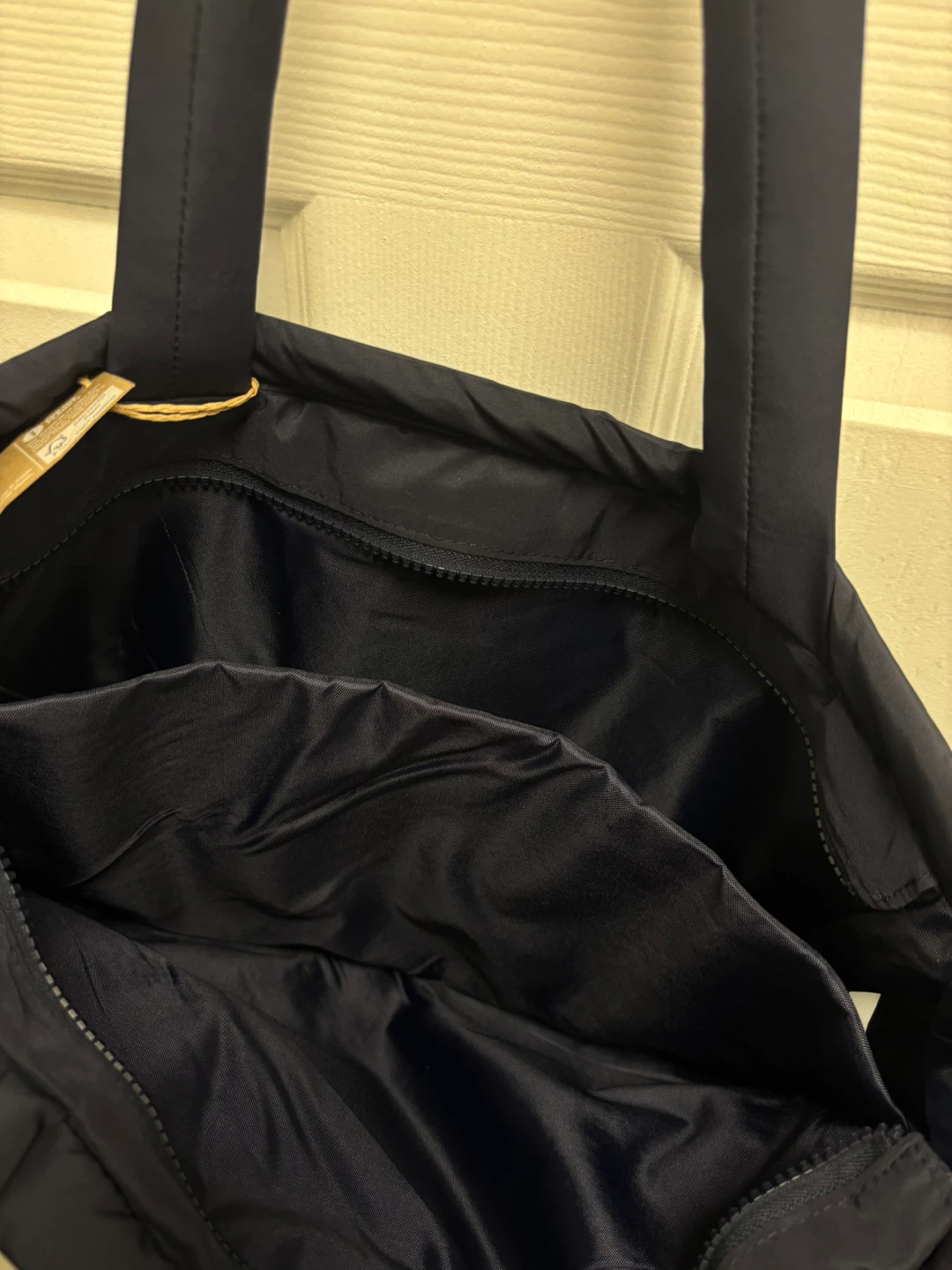 NEW! Navy Blue Padded Tote Bag - photo 4